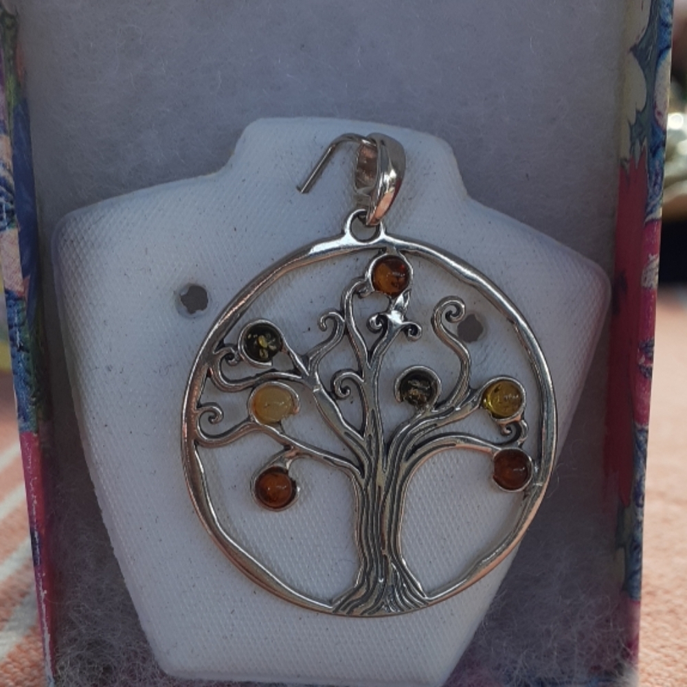 Tree of Life Pendant (.925 Sterling Silver)